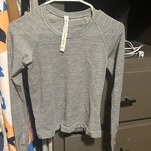 Lululemon Swiftly Tech long sleeve shirt
